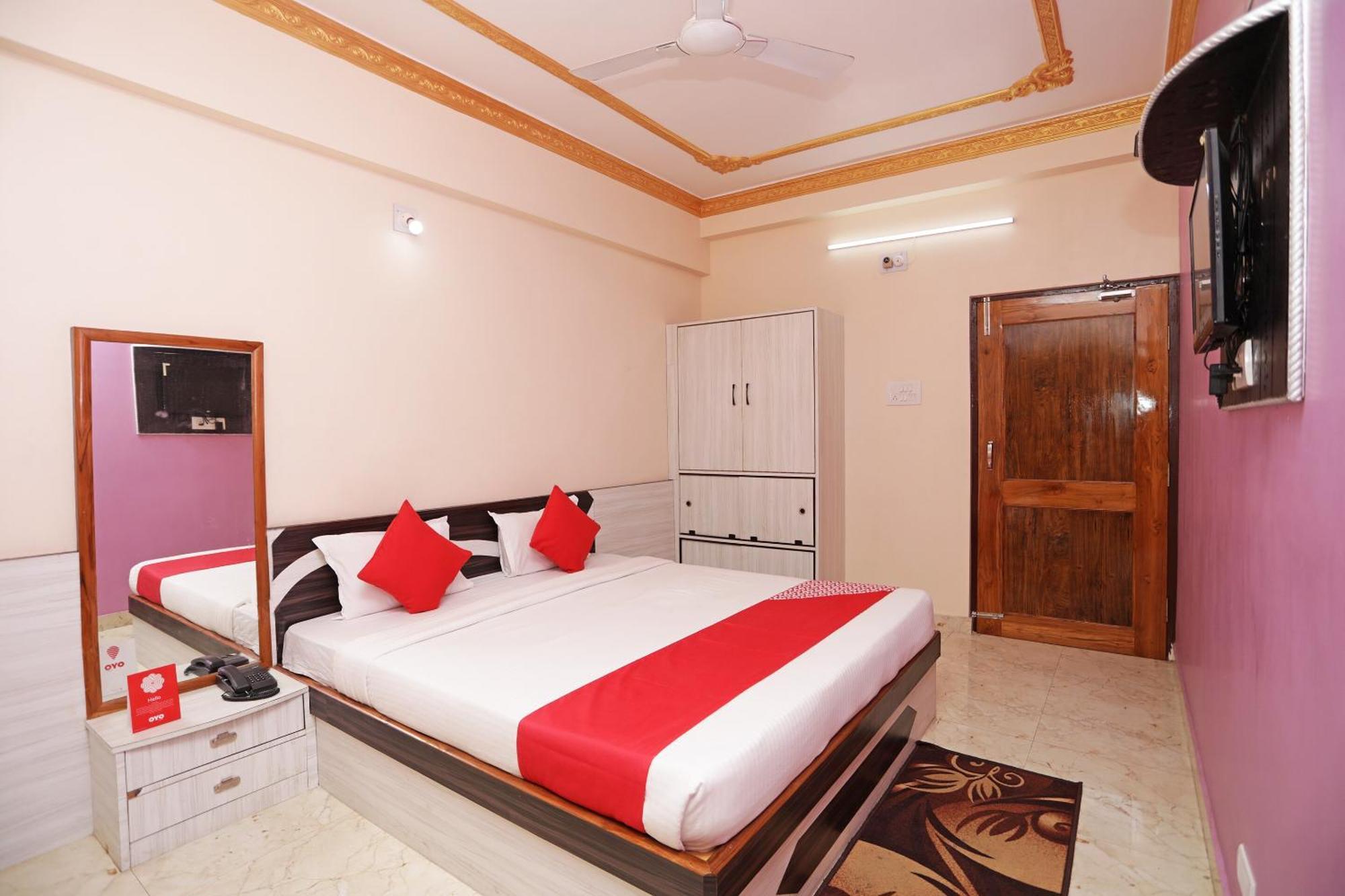 Collection O Hotel New Jasmine Urali Exterior photo